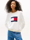 Tommy Hilfiger Tommy Jeans Relaxed Flag Logo Sweater In Neutral