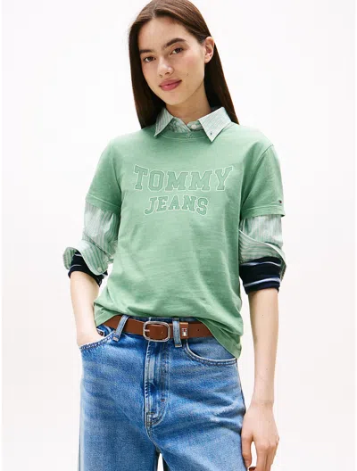Tommy Hilfiger Tommy Jeans Varsity Garment In Green