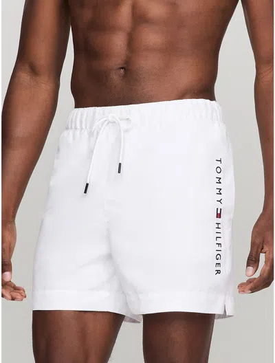 Tommy Hilfiger Tommy Logo 5" Swim Trunk In Optic White
