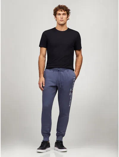 Tommy Hilfiger Tommy Logo Sweatpant In Bank Blue