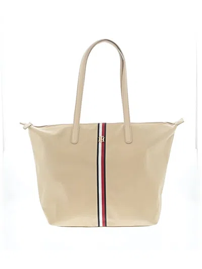 Pre-owned Tommy Hilfiger Tote Bag In Ivory