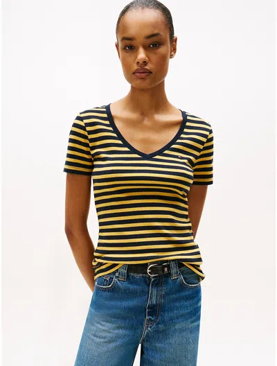 Tommy Hilfiger V In Multi