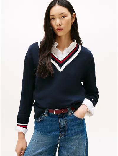 Tommy Hilfiger Varsity Stripe V In Blue