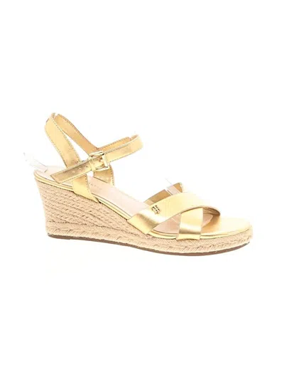 Pre-owned Tommy Hilfiger Wedges In Gold