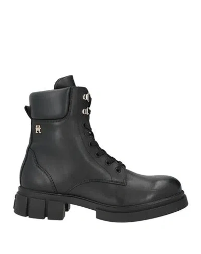 Tommy Hilfiger Woman Ankle Boots Black Size 7.5 Leather
