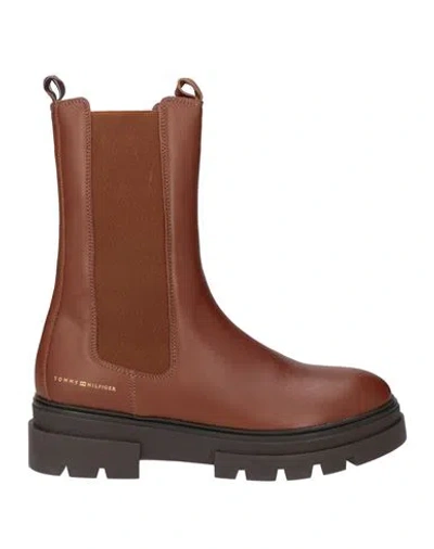 Tommy Hilfiger Woman Ankle Boots Tan Size 7.5 Leather In Brown