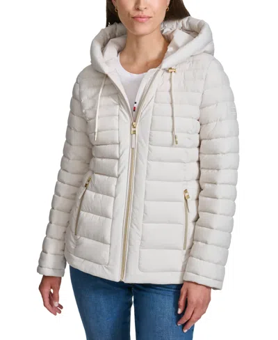 Tommy Hilfiger Women's Hooded Packable Puffer Coat In White Sand
