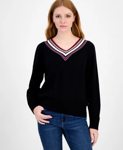 Tommy Hilfiger Women's Textured V Neck Sweater In Black