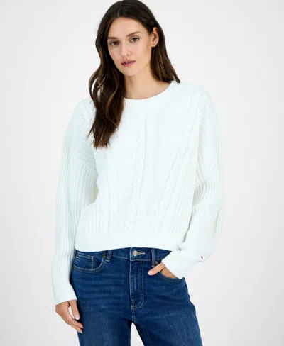 Tommy Hilfiger Women's Traveling Cable Sweater In White