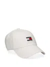 Tommy Jeans Embroidered-logo Baseball Cap In White