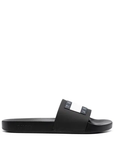 Tommy Jeans Logo-badge Pool Slides In Schwarz
