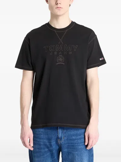 Tommy Jeans Logo-embroidered T-shirt In Black