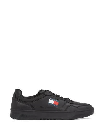 Tommy Jeans Logo Sneakers In Black