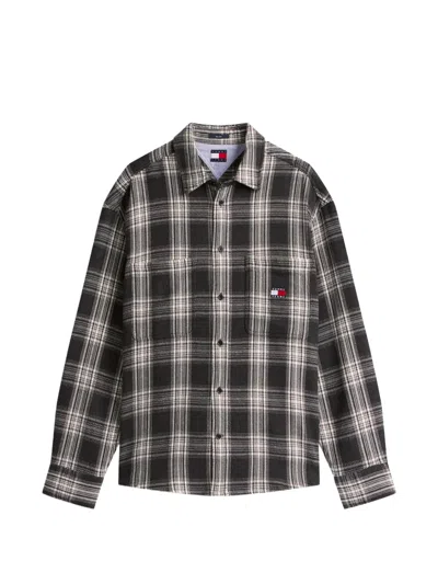 Tommy Jeans Plaid Chest-pocket Overshirt In Black