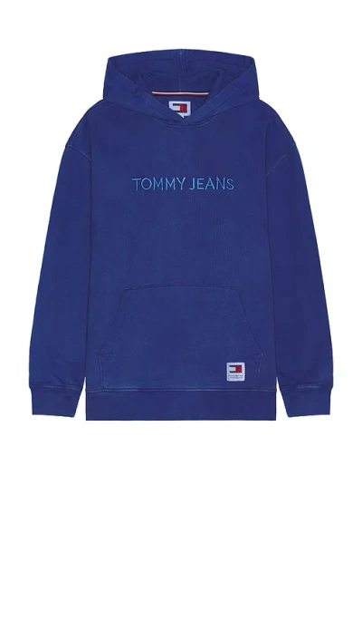 Tommy Jeans Relaxed Classic Hoodie In Bright Blue