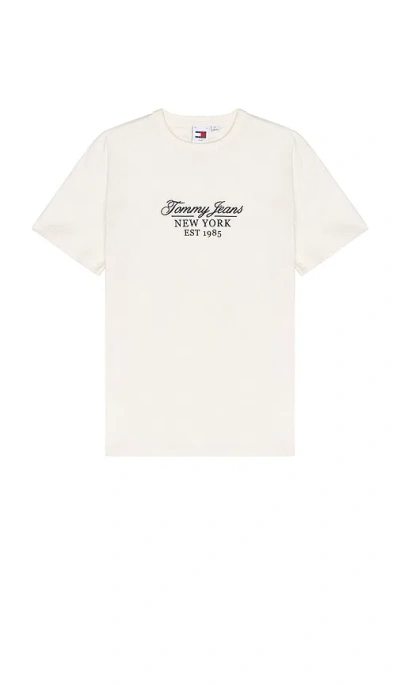 Tommy Jeans Script Ny Tee In White