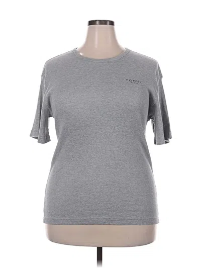 Pre-owned Tommy Jeans Short Sleeve T-shirt In Gray