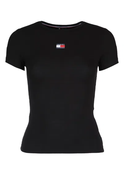 TOMMY JEANS SLIM BADGE RIB TEE
