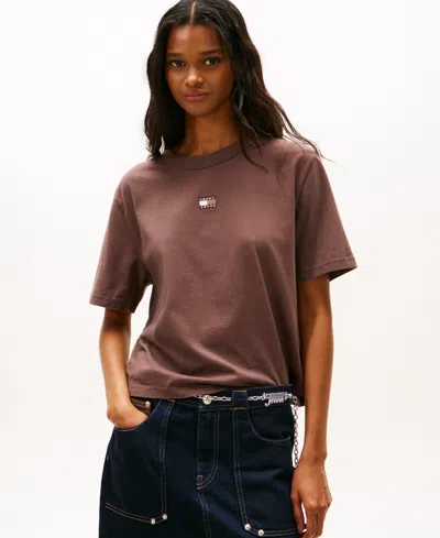 Tommy Jeans Women's Boxy Badge Crewneck T-shirt In Brown