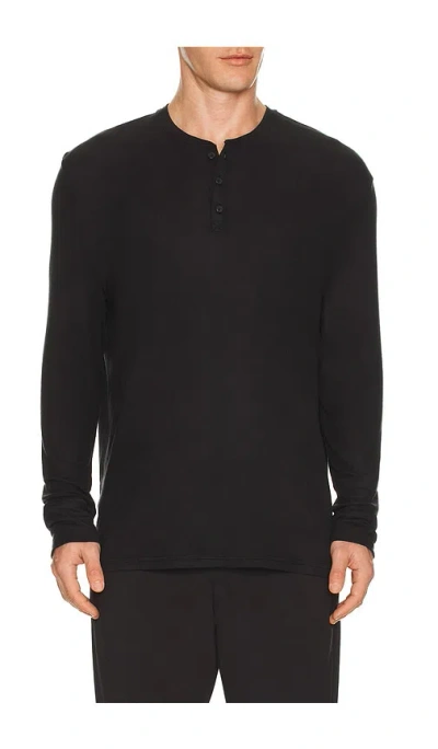 Tommy John Tri Blend Lounge Henley In Black