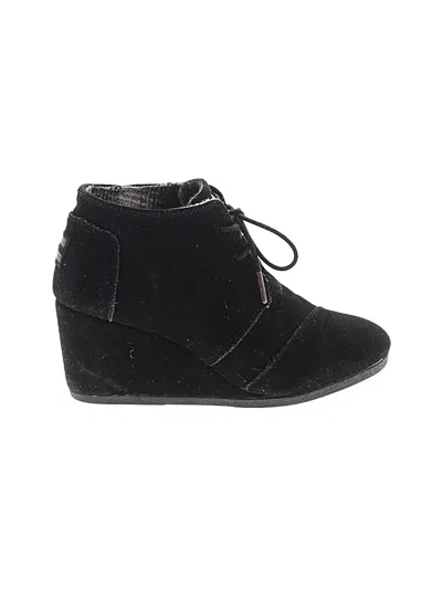 Pre-owned Toms Ankle Boots In Black