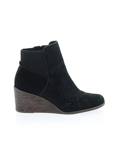 Pre-owned Toms Ankle Boots In Black