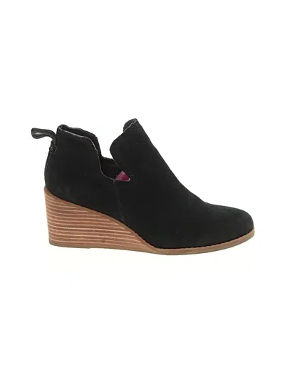 Pre-owned Toms Ankle Boots In Black
