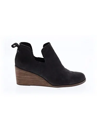 Pre-owned Toms Ankle Boots In Black