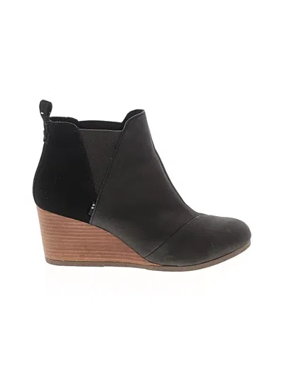 Pre-owned Toms Ankle Boots In Black