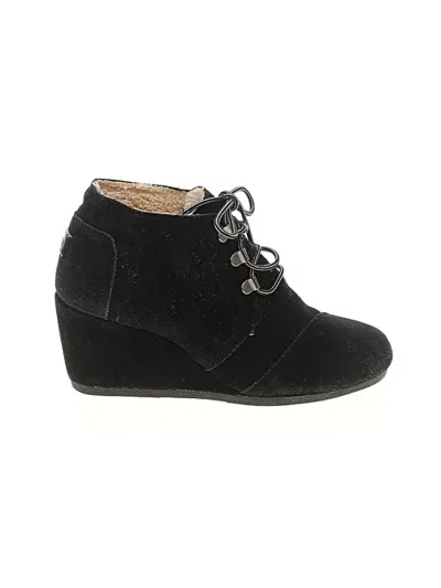 Pre-owned Toms Ankle Boots In Black