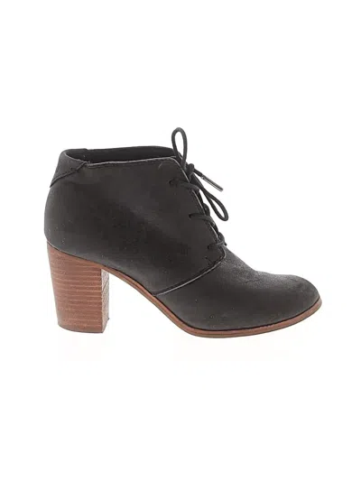 Pre-owned Toms Ankle Boots In Black