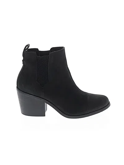 Pre-owned Toms Ankle Boots In Black