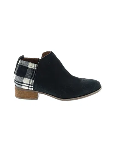 Pre-owned Toms Ankle Boots In Black