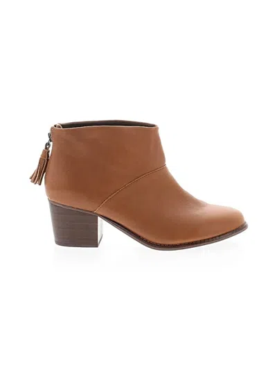Toms Ankle Boots In Brown