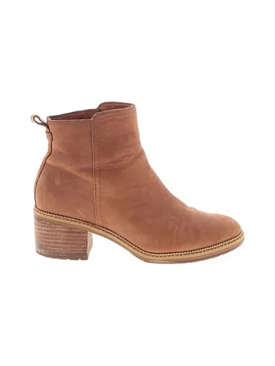 Pre-owned Toms Ankle Boots In Brown