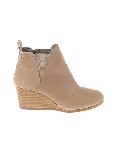 Pre-owned Toms Ankle Boots In Brown
