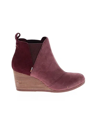 Pre-owned Toms Ankle Boots In Burgundy