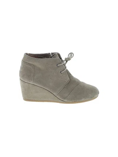 Pre-owned Toms Ankle Boots In Gray