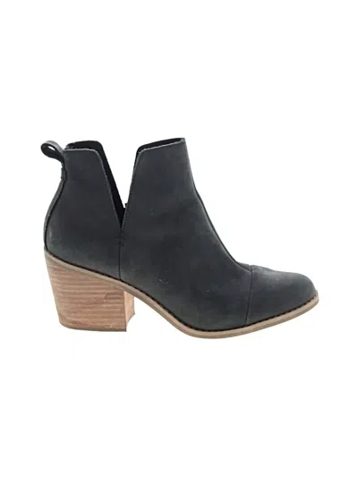 Pre-owned Toms Ankle Boots In Gray