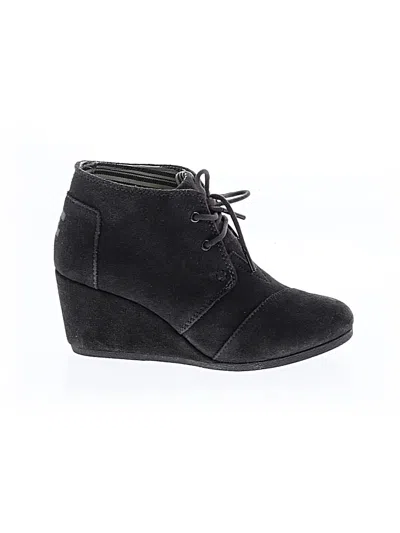 Pre-owned Toms Ankle Boots In Gray