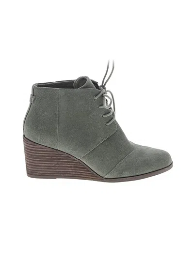 Pre-owned Toms Ankle Boots In Green