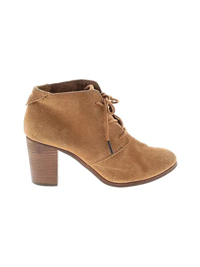 Pre-owned Toms Ankle Boots In Tan