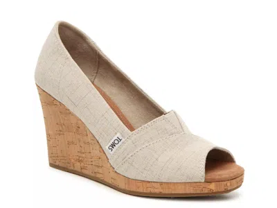 Toms Classic Wedge Sandal In Brown