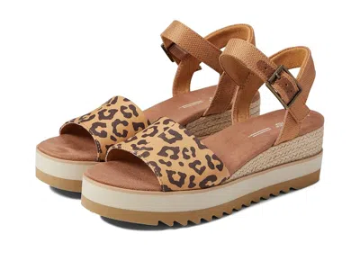 Toms Diana Sandal Women's Shoes Doe: 7 B - Medium, Canvas In Brown