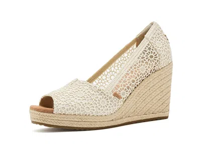 Toms Women's Essential Wedge Moroccan Crochet In Brown