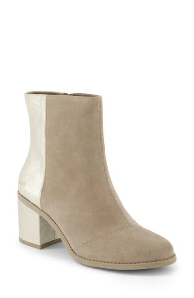 Toms Evelyn Bootie In Dune Suede / Metallic Suded