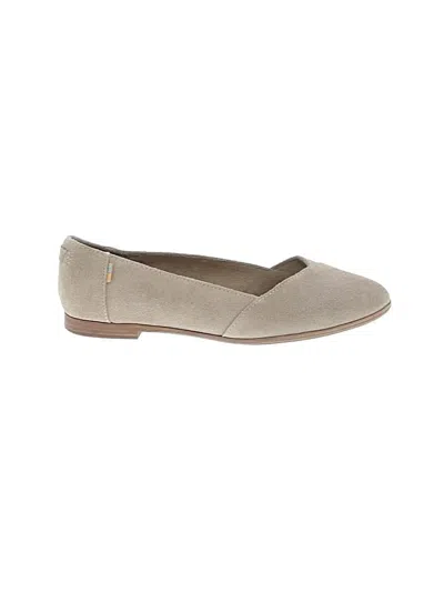 Pre-owned Toms Flats In Tan