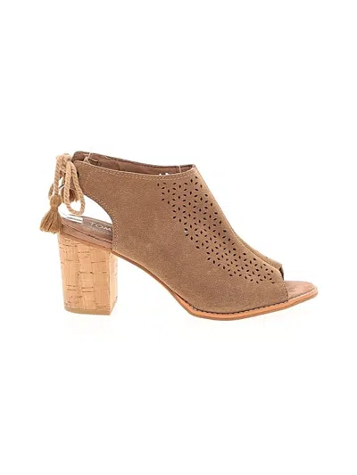 Pre-owned Toms Heels In Tan