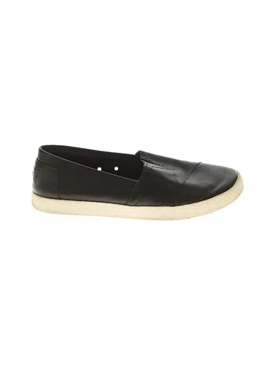Pre-owned Toms Sneakers In Black