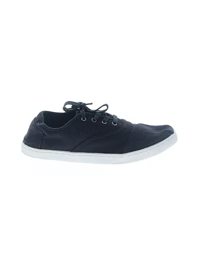 Pre-owned Toms Sneakers In Black